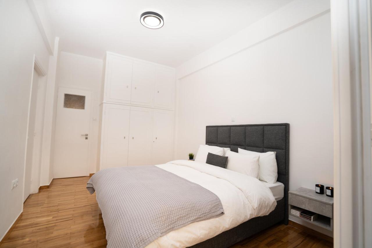 City Center Apt. On A Traffic Free Street Athen Exterior foto
